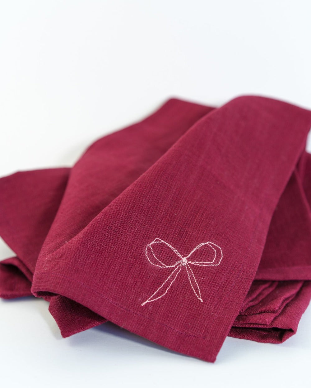 Bow Embroidered Linen Napkin Pair