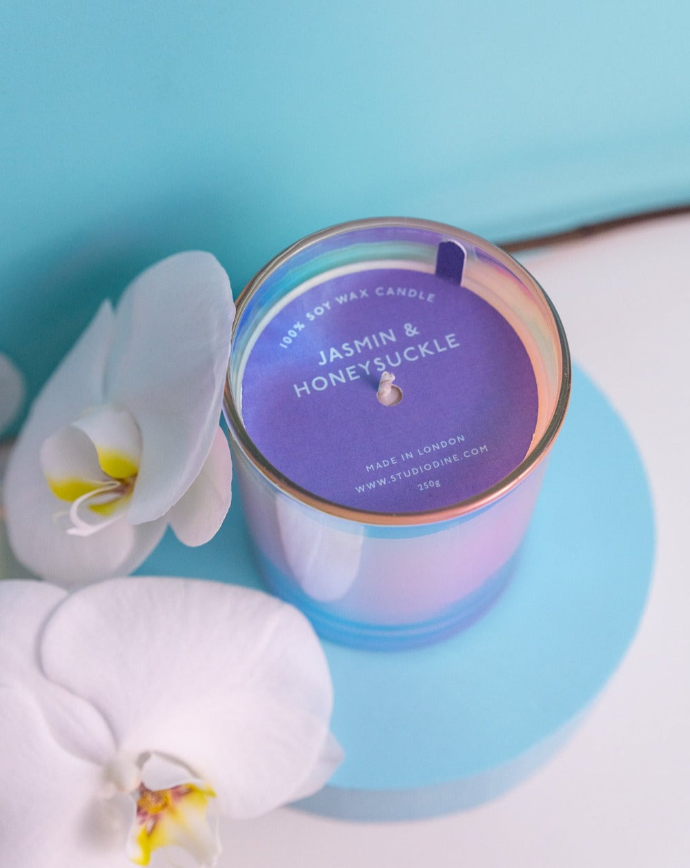 Jasmin &amp; Honeysuckle Scented Candle